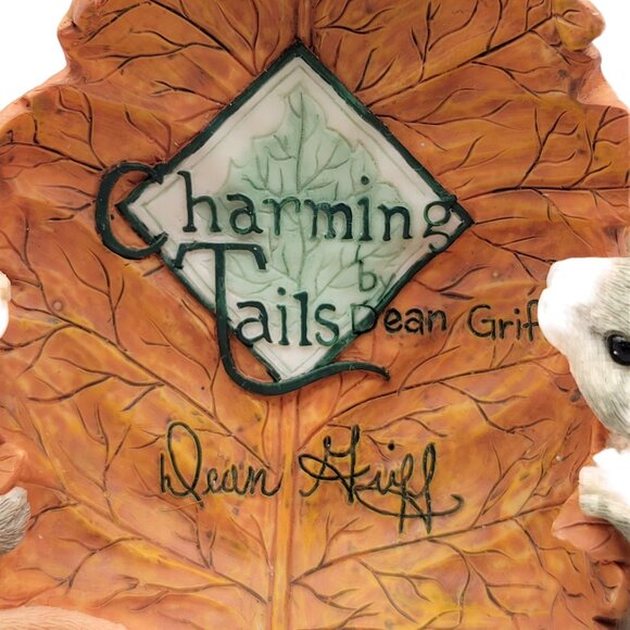 Charming Tails Figurine Display Sign Oak Leaf Mackenzie Mouse Binkey Bunny - Picture 2 of 8